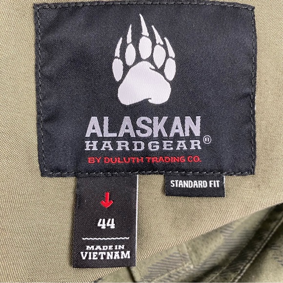 Alaskan Hardgear Duluth Trading Co size 44 Men’s Green Camo Standard Fit Shorts - Picture 6 of 7